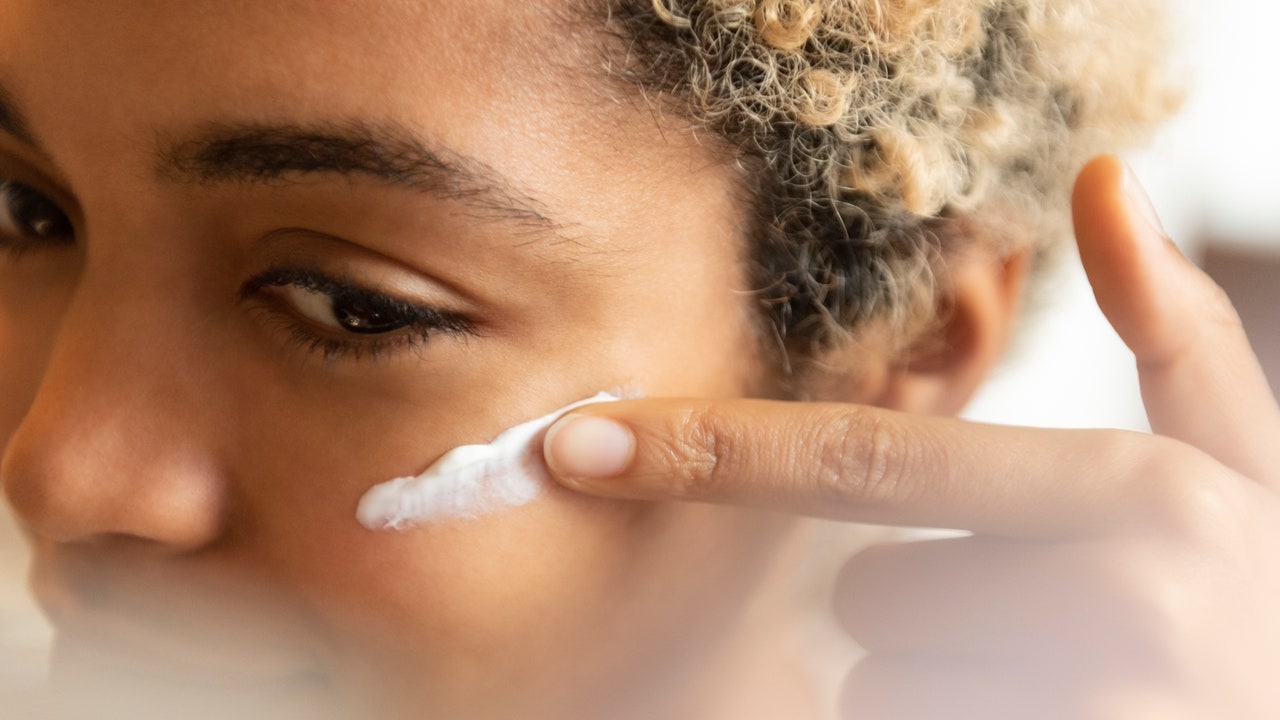 The Best Order for Your Skin Care Routine, Expert Dermatologists Say