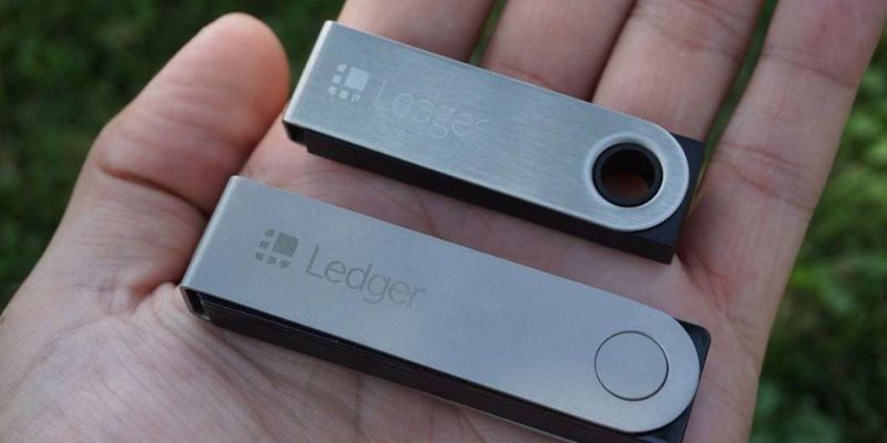 Ledger nano s vs ledger nano x